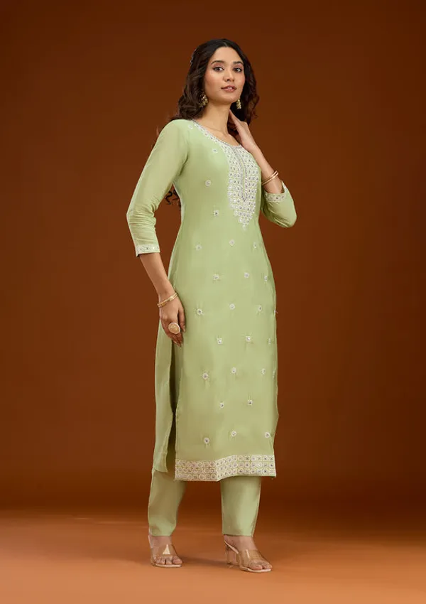 Pista_Green_Crepe_Threadwork_Straight_Kurta_With_Pant_Regular_And_Dupatta