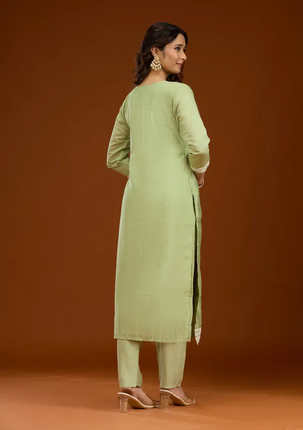 Pista_Green_Crepe_Threadwork_Straight_Kurta_With_Pant_Regular_And_Dupatta