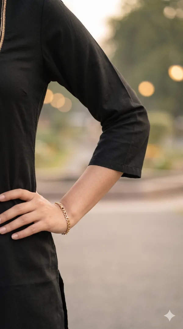 Black_Embroidered_Straight_Kurta_For_Women