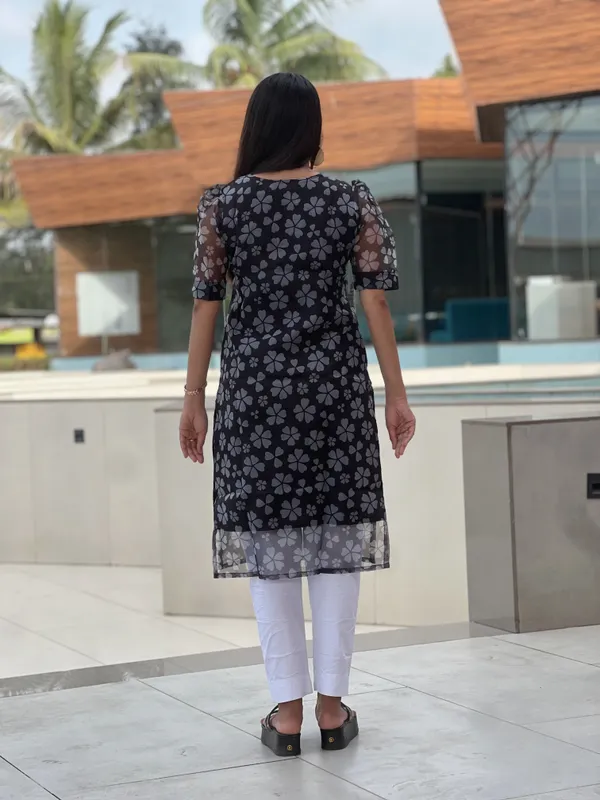 Black_Floral_Print_Straight_Kurta_For_Women