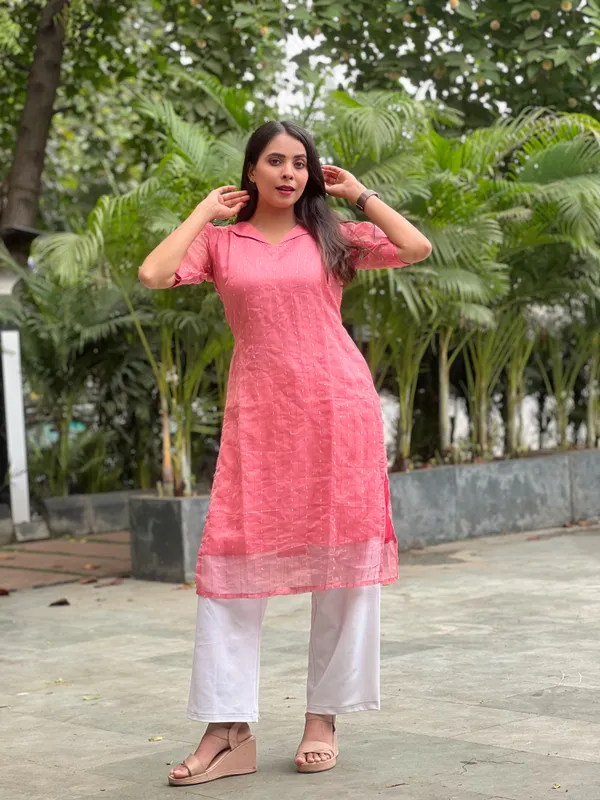 Pink_Straight_Kurta_For_Women