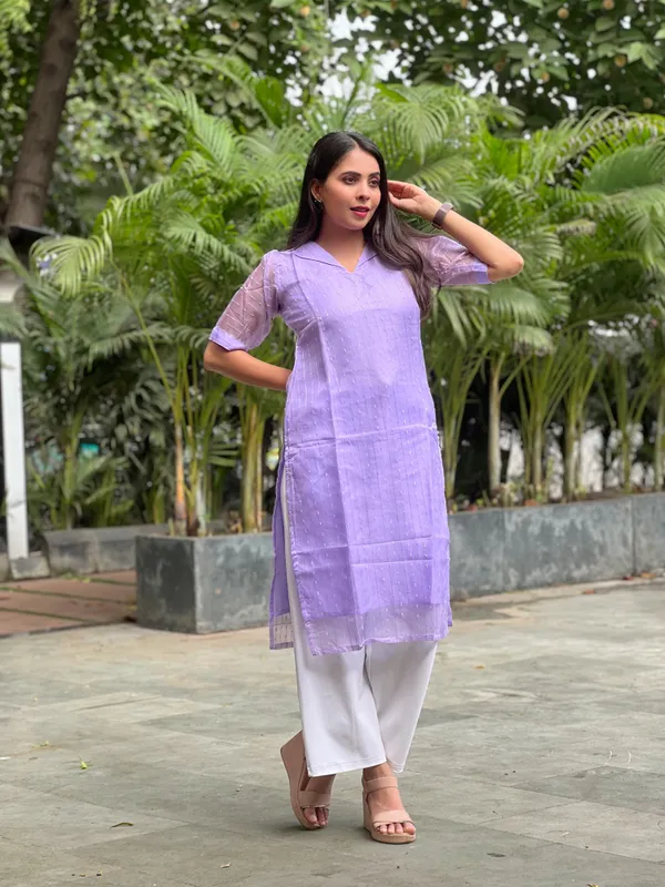 Lavender_Straight_Kurta_For_Women