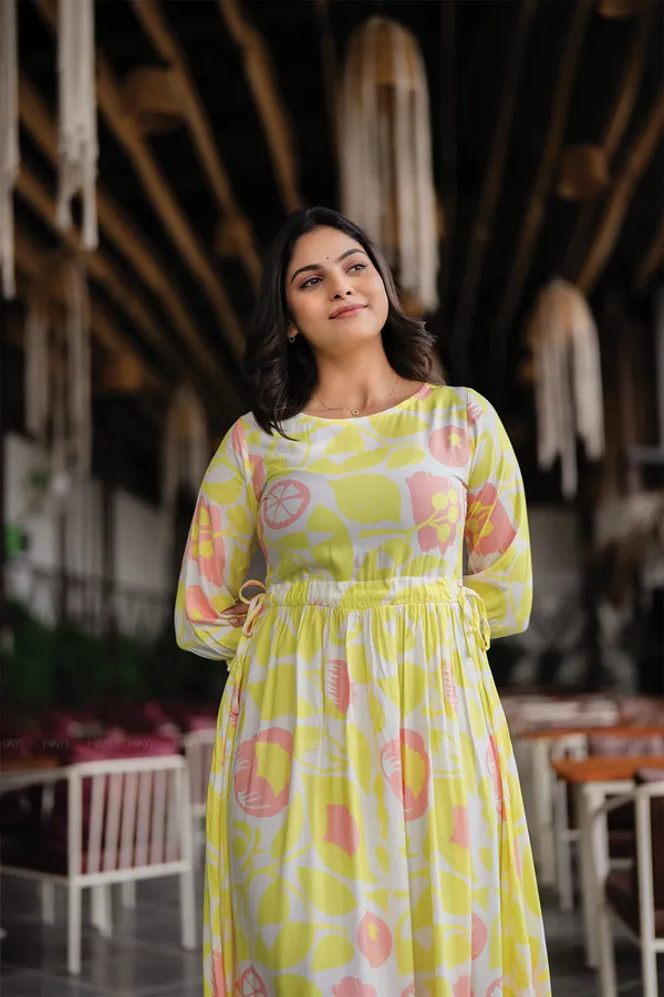 Yellow_Floral_Print_Gathered_Waist_Midi_Dress_For_Women