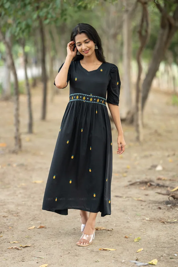 Black_Printed_Fit_And_Flare_Dress_For_Women