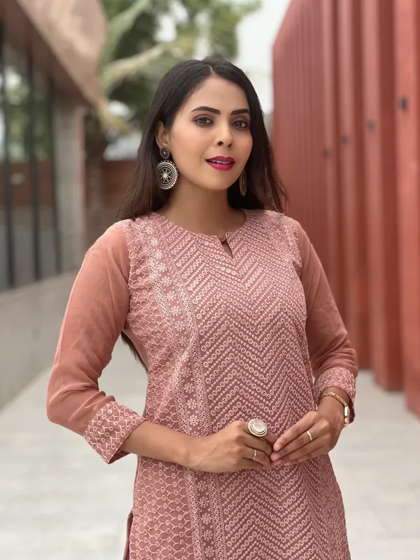 Peach_Embroidered_Straight_Kurta_For_Women