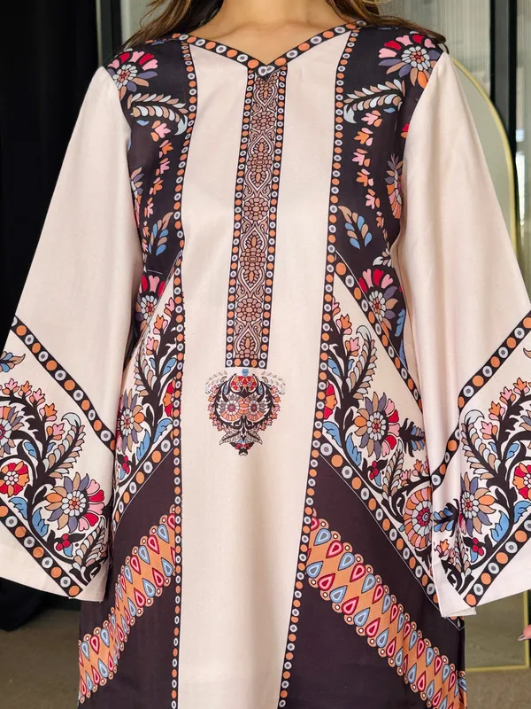 Pink_Floral_Printed_Flared_Kurta_Co-Ord_Set_For_Women