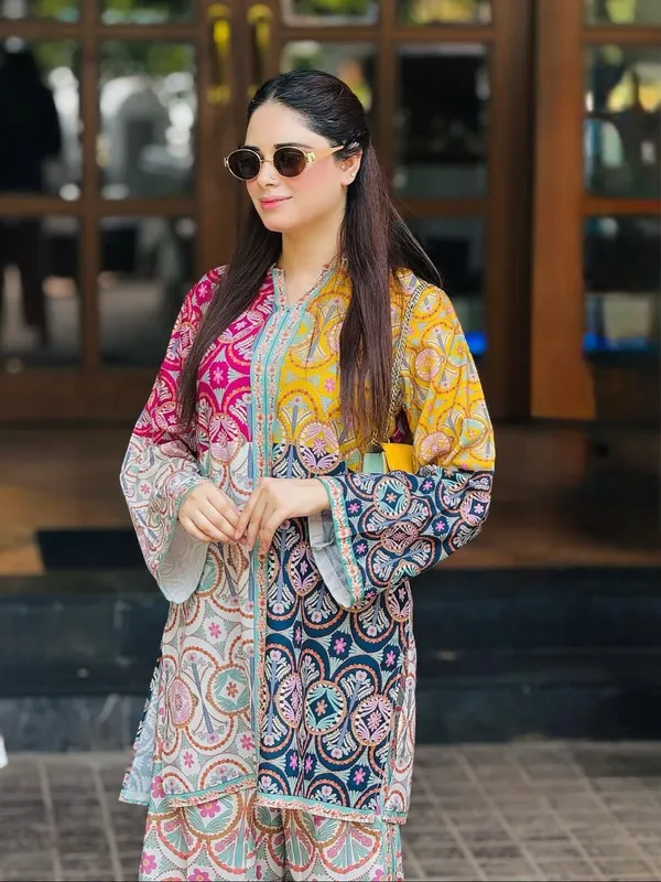 Multicolor_Printed_Straight_Kurta_Co-Ord_Set_For_Women
