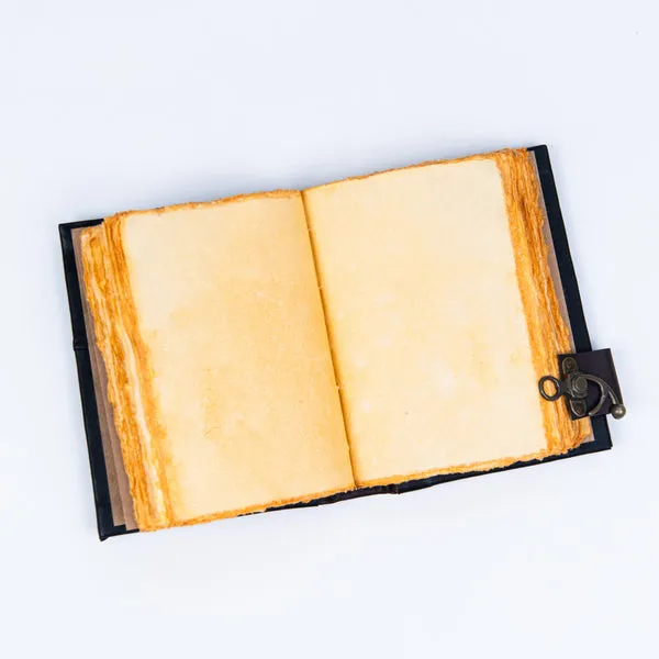 Handmade_High-Definition_UV_Printed_Mystic_Forest_Red_Fox_Leather_Journal_With_Antique_Deckle_Edge_Paper_For_Writing_&_Sketching_-_Vintage_Brass_Finish_Lock,_200_Unruled_Pages,_Portable_7X5_Inch_Hand-Stitched_Diary