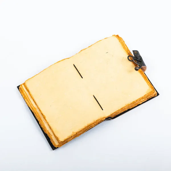 Handmade_High-Definition_UV_Printed_"Never_Give_Up_On_Your_Dreams"_Leather_Journal_With_Antique_Burnt_Deckle_Edge_Paper_For_Writing_&_Sketching_-_Vintage_Brass_Finish_Lock,_200_Unruled_Pages,_Portable_7X5_Inch_Hand-Stitched_Diary