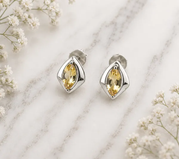 Silver_Metal_Teardrop_Stud_Earrings_For_Women
