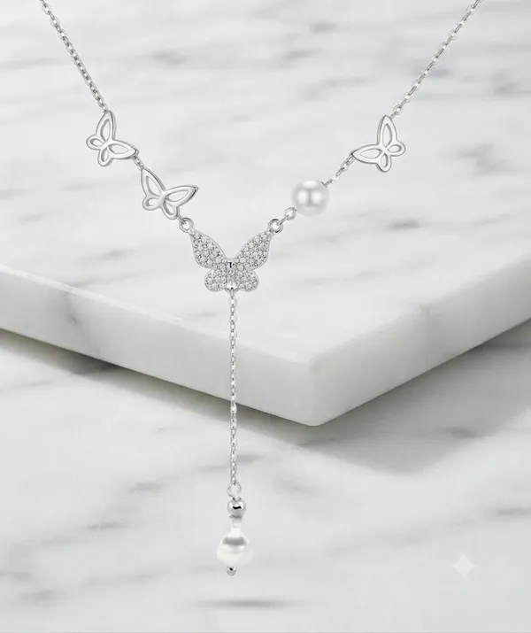 Silver_Tone_Butterfly_Pendant_Necklace_For_Women