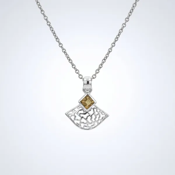 Silver_Metal_Geometric_Pendant_Chain_Necklace_For_Women