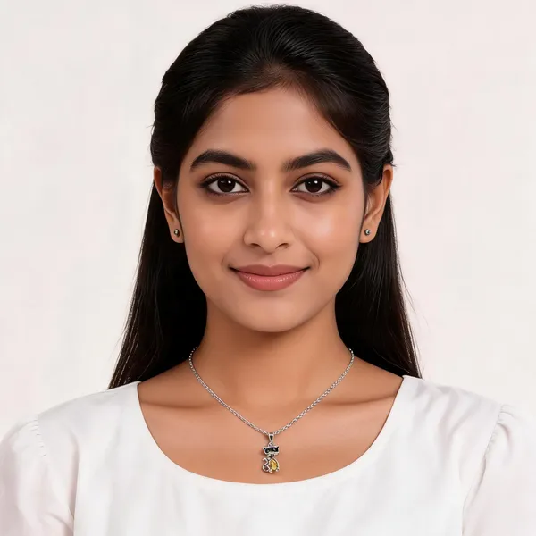 Silver-Tone_Pendant_Necklace_For_Women