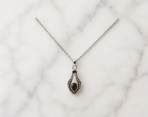 Silver_Tone_Red_Teardrop_Pendant_Necklace_For_Women