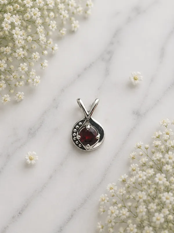 Red_Silver_Stone_Pendant_For_Women
