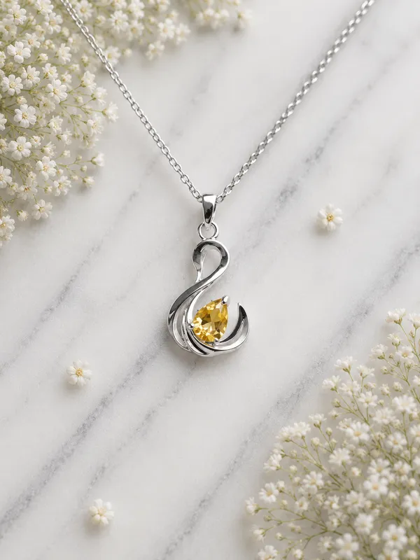 Silver_Swan_Chain_Pendant_Necklace_For_Women