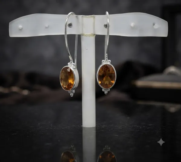 Gold_Silver_Oval_Drop_Earrings_For_Women
