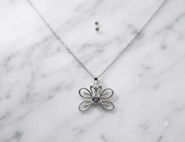 Silver_Purple_Stone_Floral_Chain_Pendant_Necklace_For_Women