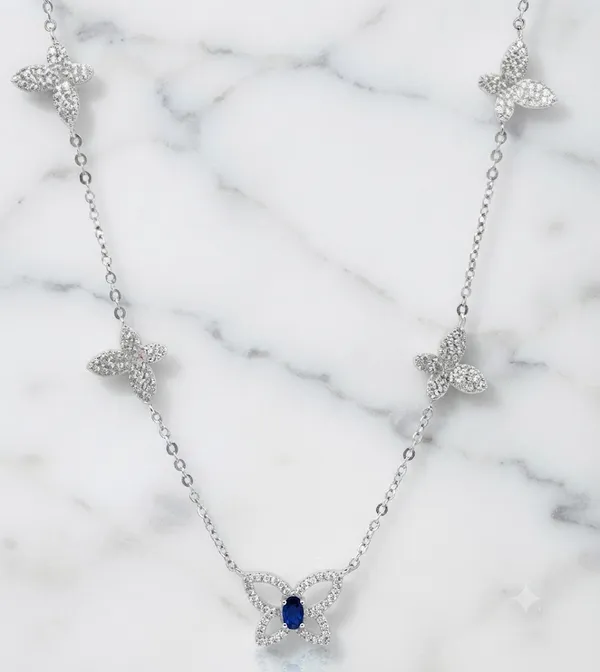 Silver-Tone_Butterfly_Pendant_Necklace_For_Women
