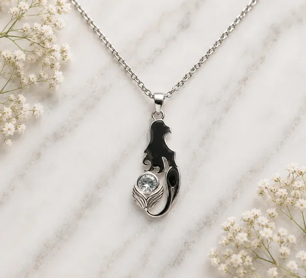 Silver_Ornate_Curved_Motif_Pendant_Chain_Necklace_For_Women