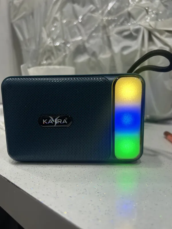 Blue_Portable_Tooth_Speaker_With_Carrying_Loop