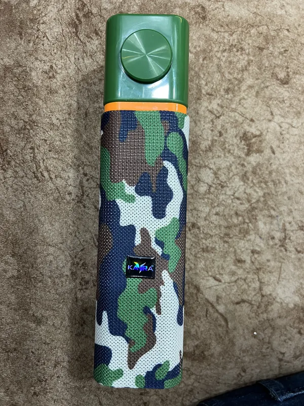 Green_Vibe_Stick_6W_Cylindrical_Portable_Tooth_Speaker