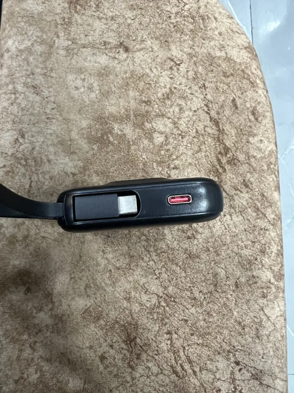Black_10000Mah_Wireless_Power_Bank
