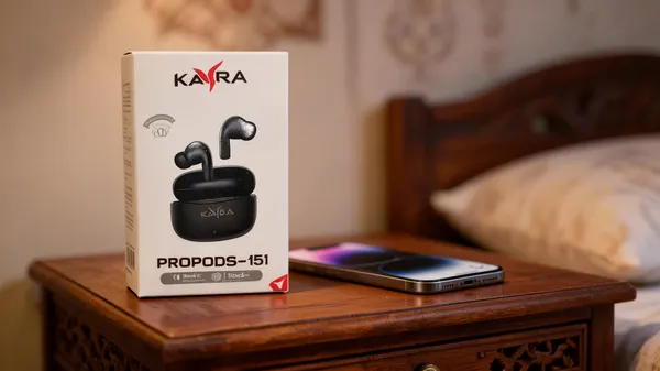 Black_Propods_And_151_Wireless_Earbuds_With_Charging_Case