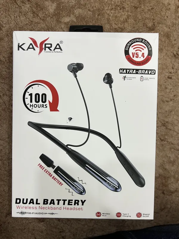 Grey_And_Blue_And_Wireless_Neckband_In_And_Ear_Earphones