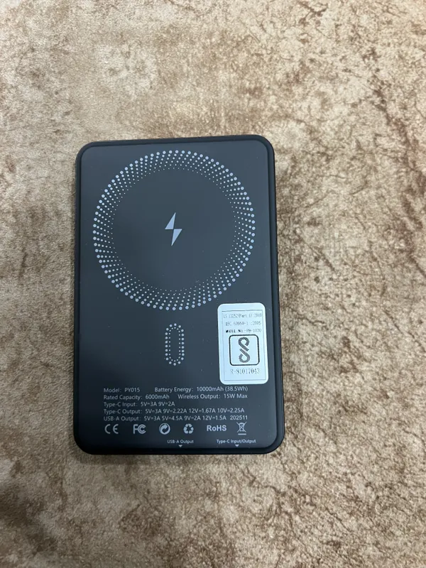 Black_10000Mah_15W_Wireless_Power_Bank_With_Led_Indicator