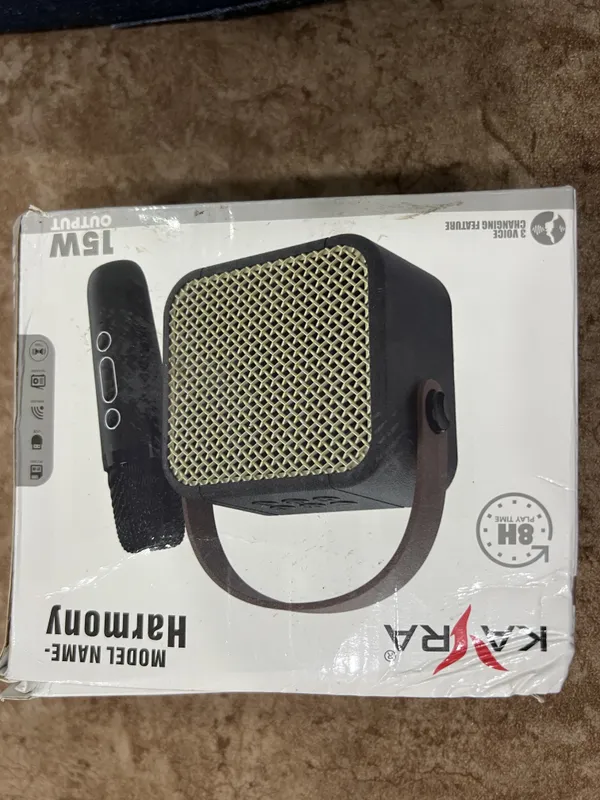 Cream_Harmony_15W_Tooth_Speaker_With_Wireless_Microphone