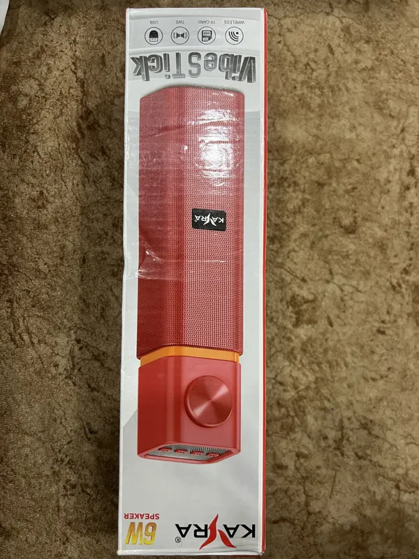 Green_Vibe_Stick_6W_Cylindrical_Portable_Tooth_Speaker