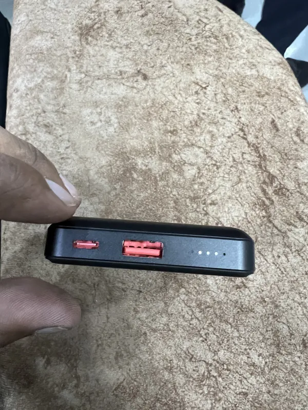 Black_10000Mah_15W_Wireless_Power_Bank_With_Led_Indicator