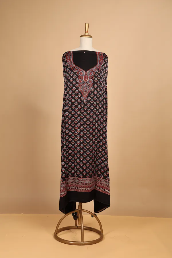 Black_Silk_Printed_Unstitched_Kaftan_For_Women