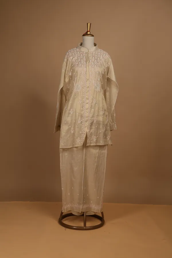 Cream_Mul_Cotton_Embroidered_Semi-Stitched_Co-Ord_Set_For_Women