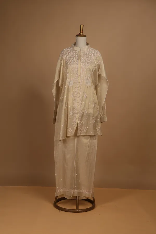 Cream_Mul_Cotton_Embroidered_Semi-Stitched_Co-Ord_Set_For_Women