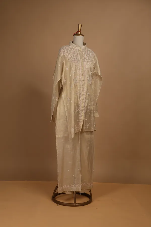 Cream_Mul_Cotton_Embroidered_Semi-Stitched_Co-Ord_Set_For_Women