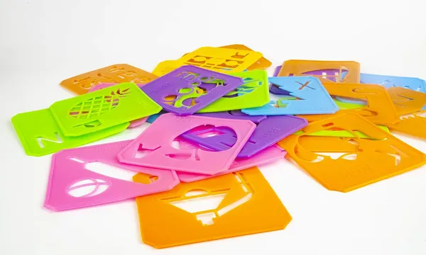 Stencils_Alphabet_Art_Set