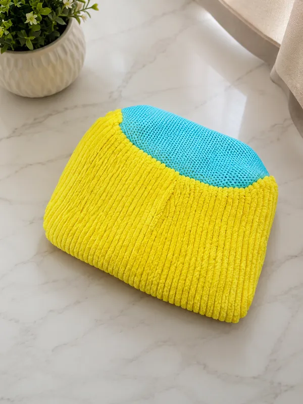 Premium_Microfiber_Shoe_Cleaning_Bag_with_Hidden_Zipper_|_Reusable_Shoe_Washing_Bag_for_Washing_Machine_(_Multicolor)