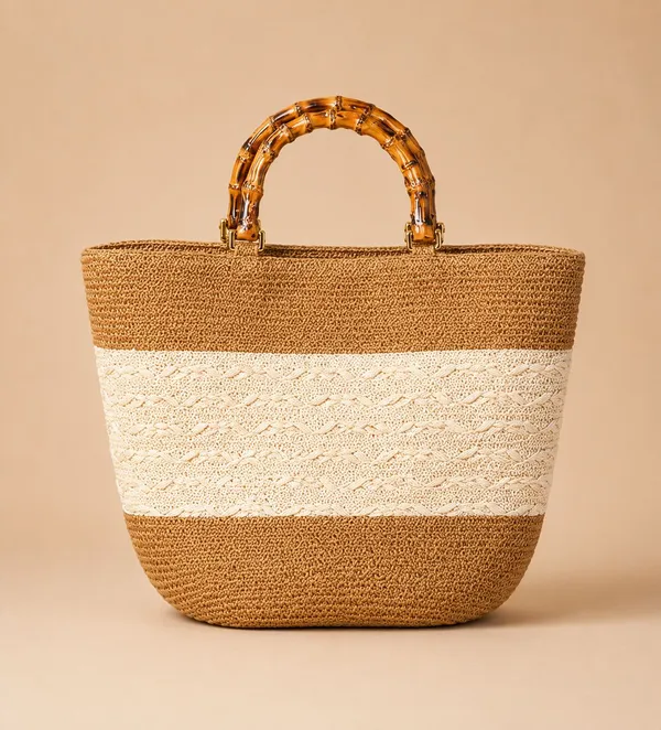 tote_bag_with_wooden_glossy_handle_