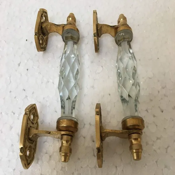 Brass_Crystal_Glass_Door_Handle_Internal_Autocorrection_Completion