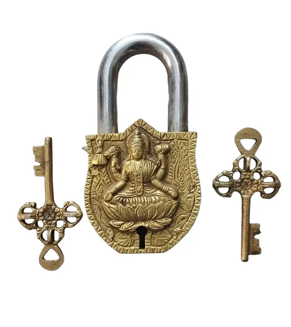 Brass_Padlock_With_Key