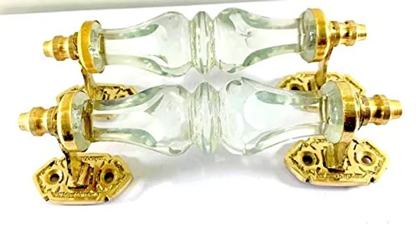 Crystal_Cut_Glass_Door_Handle_With_Brass_Base