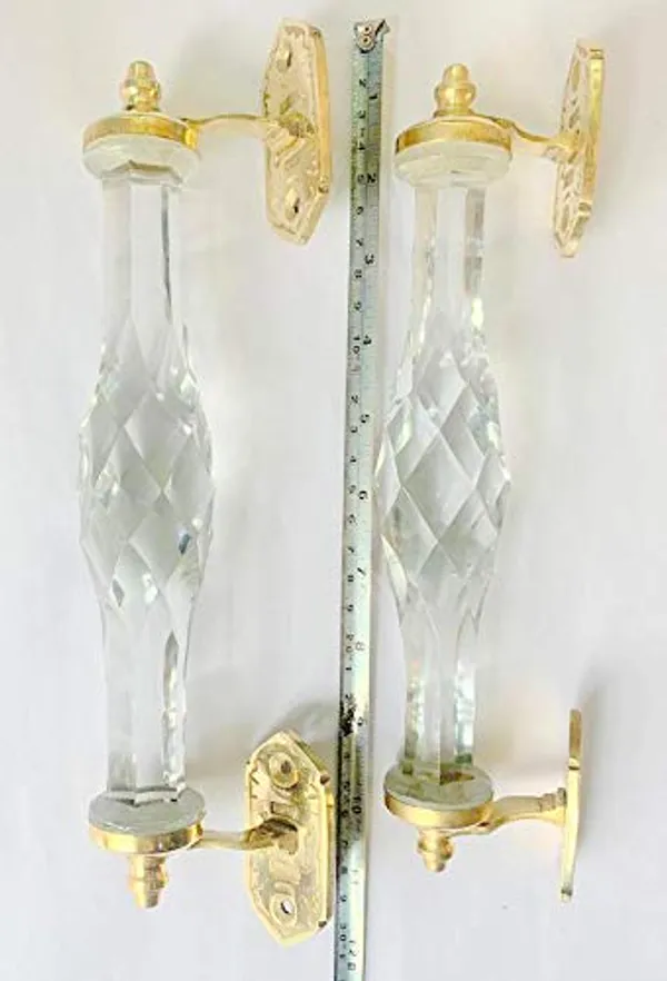 Glass_Door_Handle_With_Brass_Mounting_Let_Me_Reconsider_I_Should_Remove_The_Material_Specifics_And_Focus_On_The_Core_Product_Type_Glass_Door_Handle