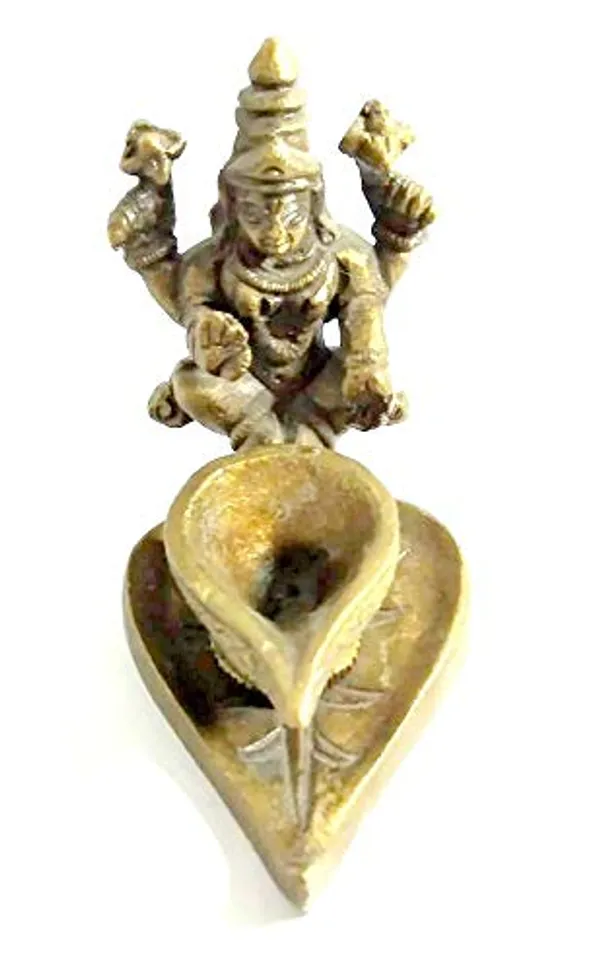 Brass_Lakshmi_Diya