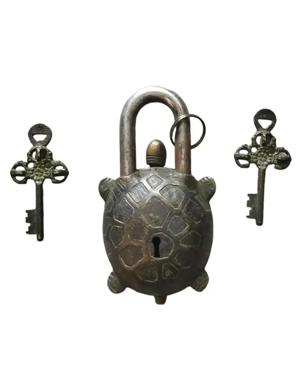 Antique_Finish_Tortoise_Padlock
