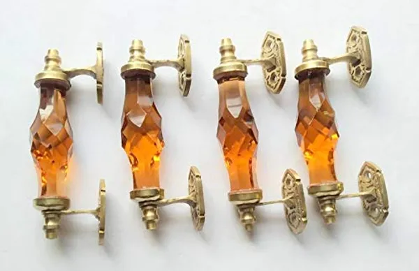 Crystal_Cut_Glass_Door_Handle_With_Brass_Mount
