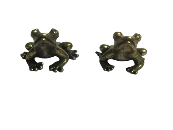 Brass_Frog_Statue