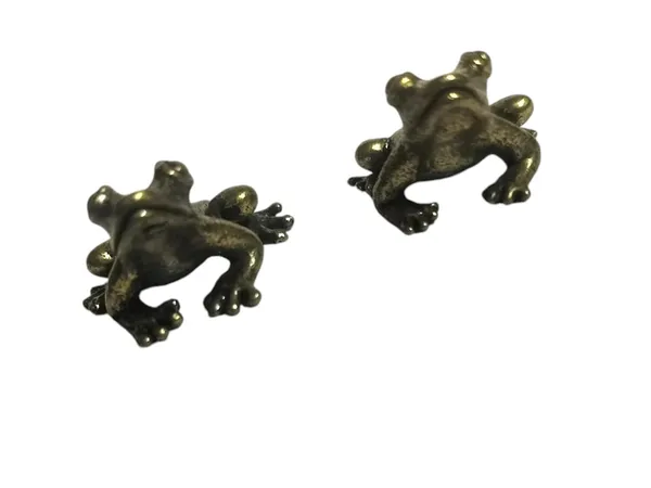Brass_Frog_Statue