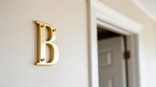 Brass_Letter_Door_Address_Gold